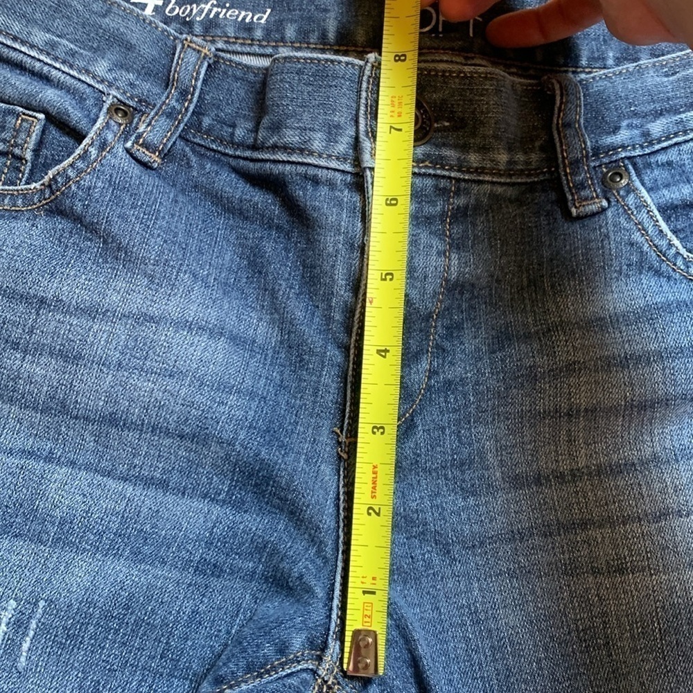 LOFT Distressed Boyfriend Medium Wash Cuffed Denim Jean Shorts Women’s 4 - Picture 12 of 15